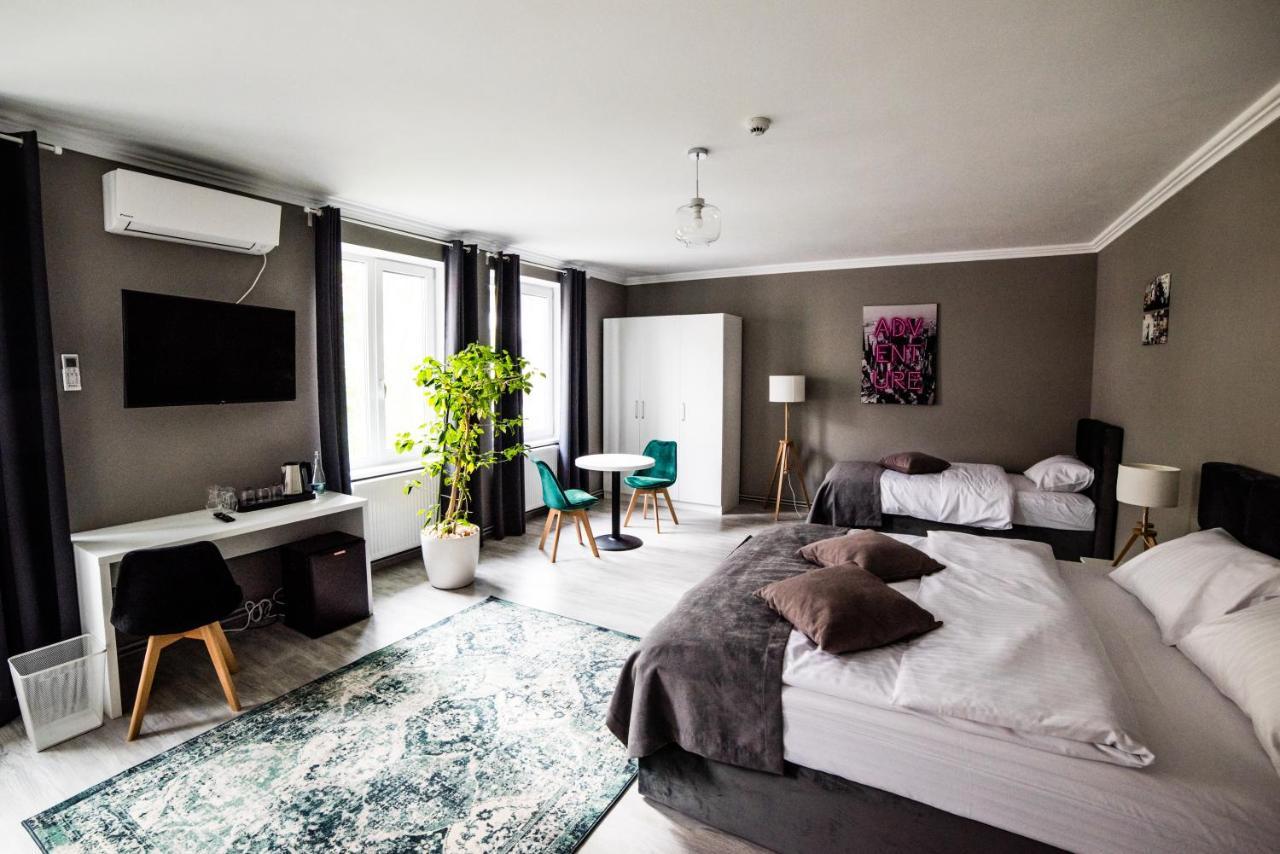 Апарт отель Complex Living Тимишоара Экстерьер фото